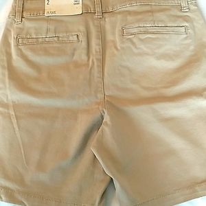 Woman size 2 shorts
